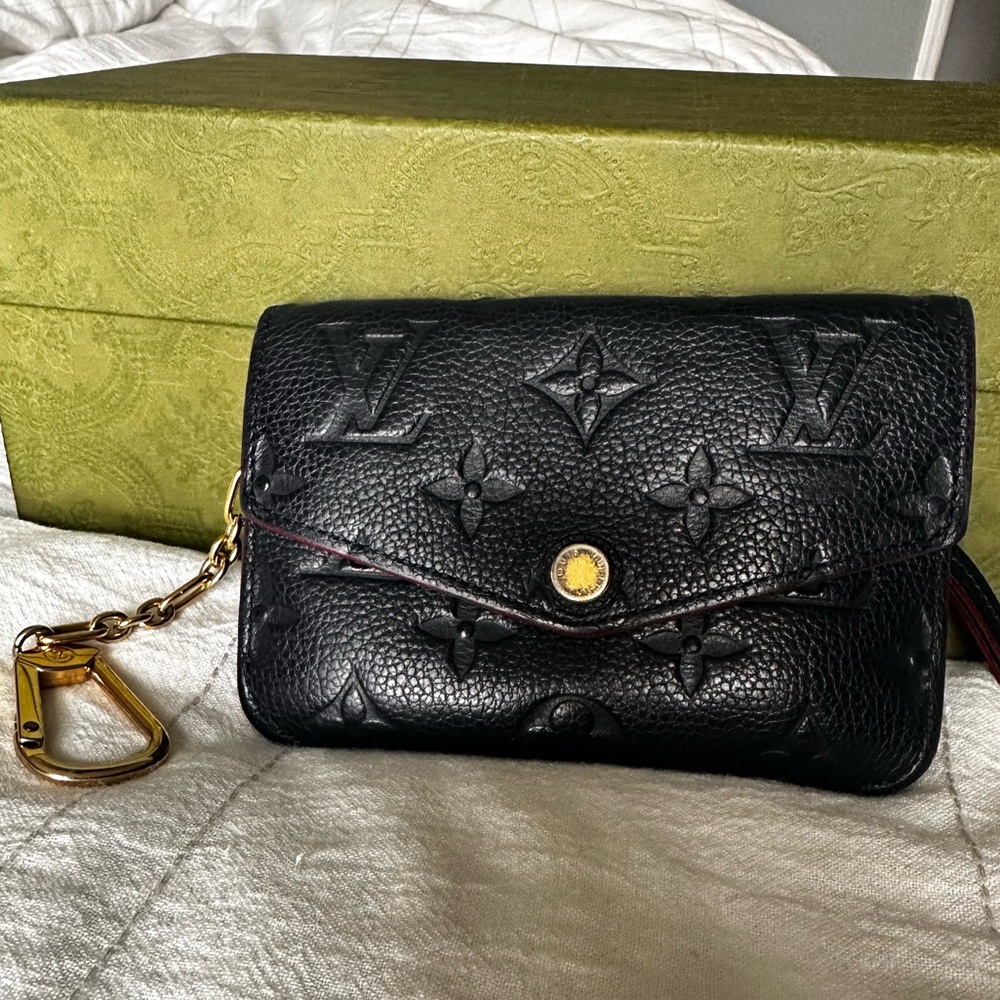 Victorine leather wallet in Louis Vuitton blue. LV Monogram Empreinte Leather